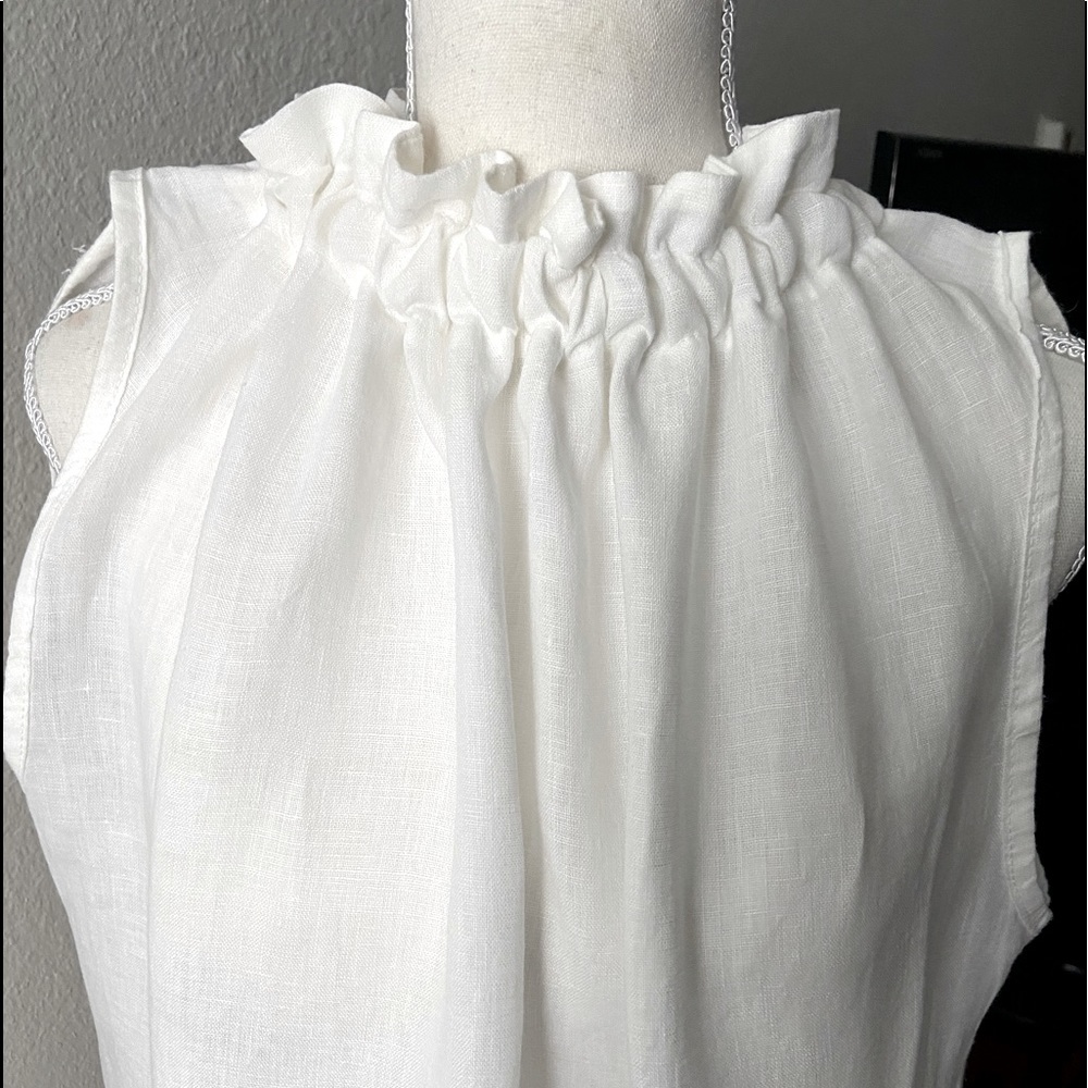 Tempo Paris Linen White Dress Size M/L